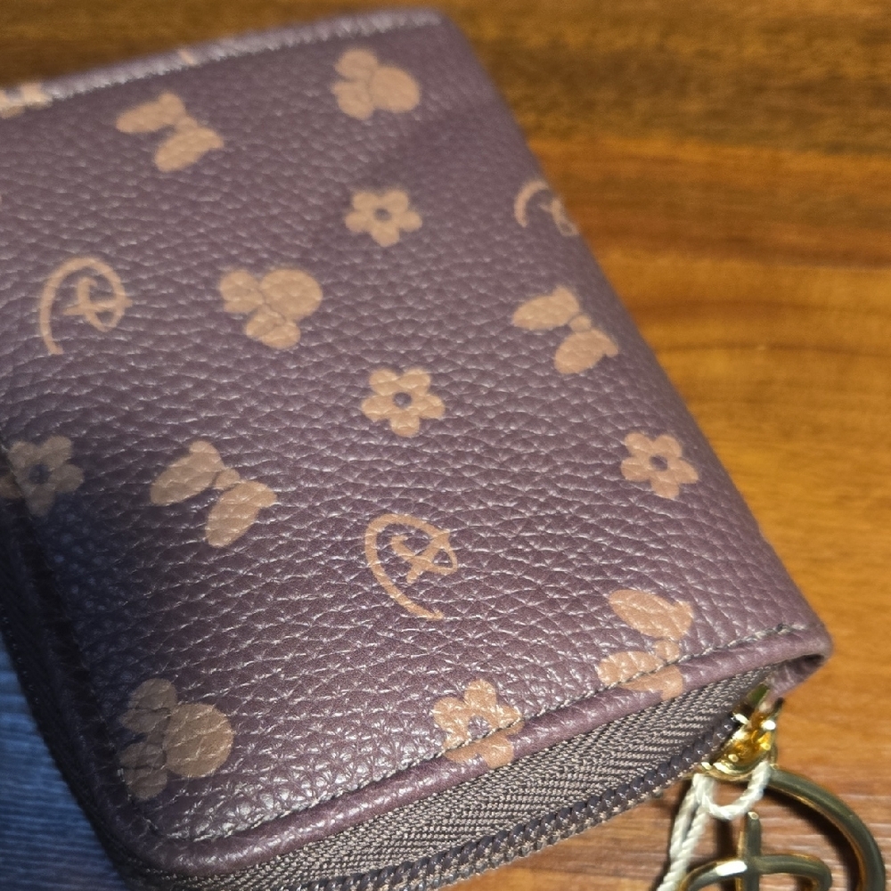 Disney Minnie Mouse Lavender Coin Purse - Picture 5 of 9